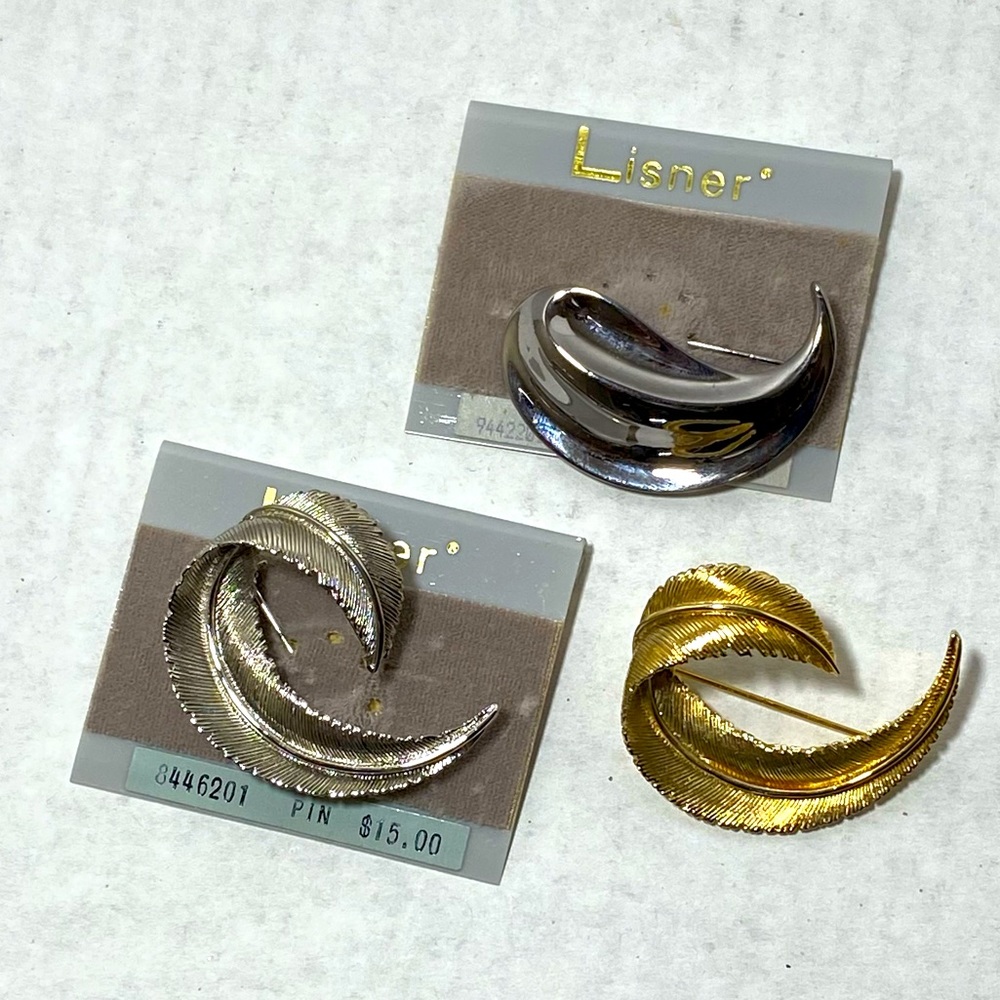 Lisner gold and silver tone brush leaf brooch bundle